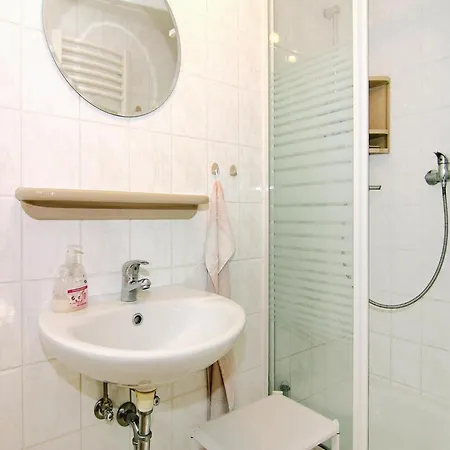 Appartement Ferienwohnung, Lohme